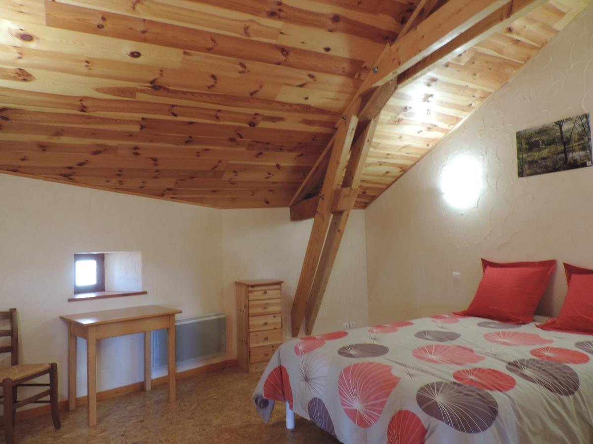Auberge Du Brabant Chez Titof Roche-en-Regnier エクステリア 写真