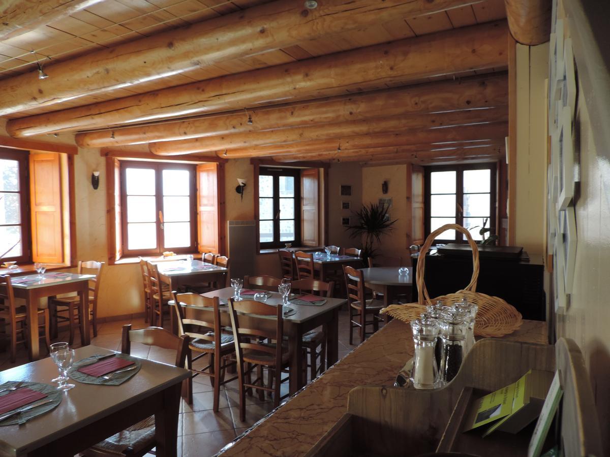 Auberge Du Brabant Chez Titof Roche-en-Regnier エクステリア 写真