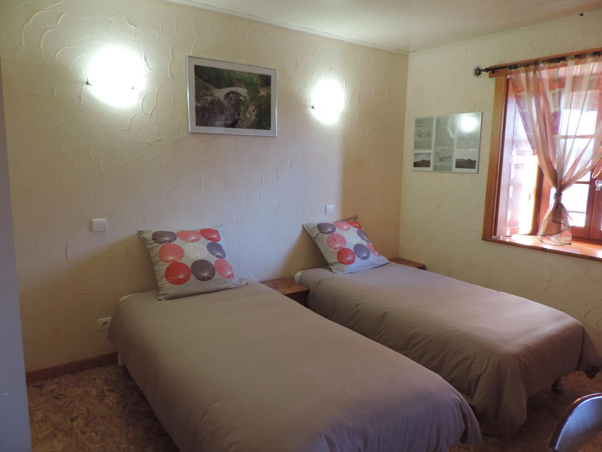 Auberge Du Brabant Chez Titof Roche-en-Regnier エクステリア 写真